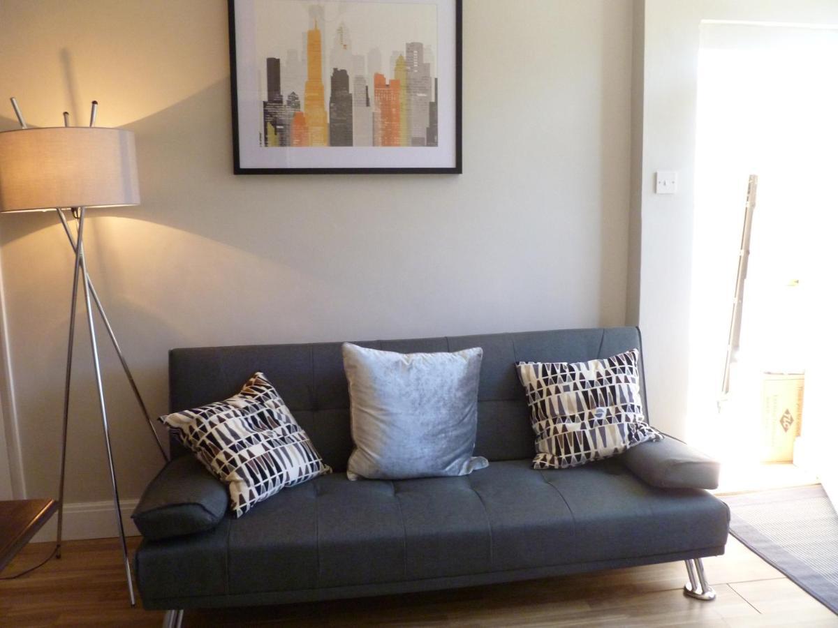 Cosy And Peaceful Maisonette With Terrace, Kidderminster Extérieur photo