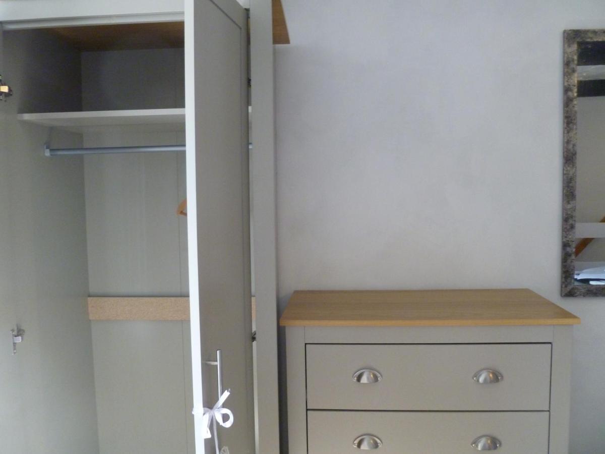 Cosy And Peaceful Maisonette With Terrace, Kidderminster Extérieur photo