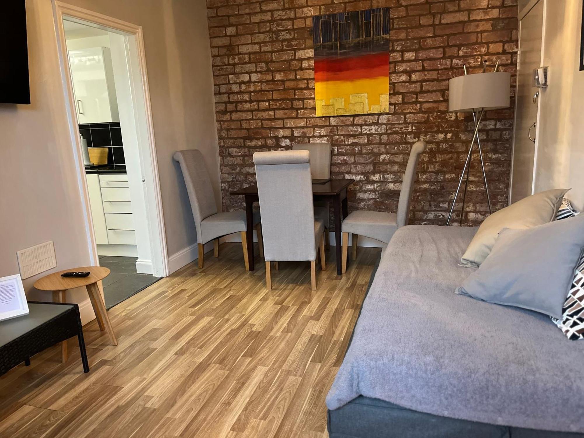 Cosy And Peaceful Maisonette With Terrace, Kidderminster Extérieur photo